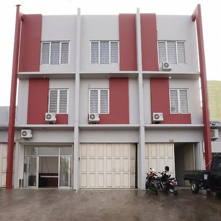 Super Oyo 2183 Cibeureum Residence Bandung Esterno foto